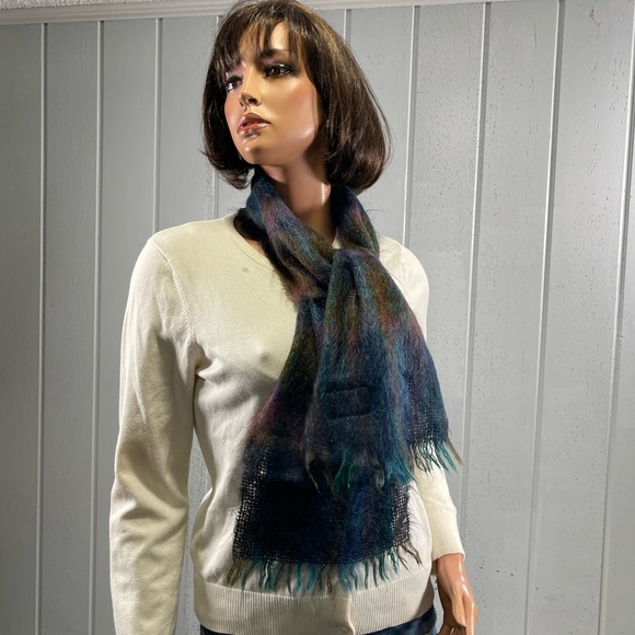 * Vintage Woodward Collection Women's Winter Mohair Wool Neck Scarf - Picture 5 of 8